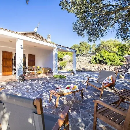 Villa Olive Tree, Immersa Nella Natura Per Relax E Quiete Putifigari