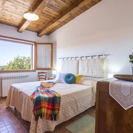 Villa Olive Tree, Immersa Nella Natura Per Relax E Quiete Putifigari